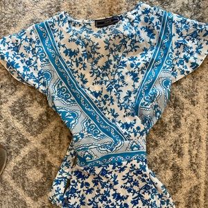 NWOT Wrap dress size M